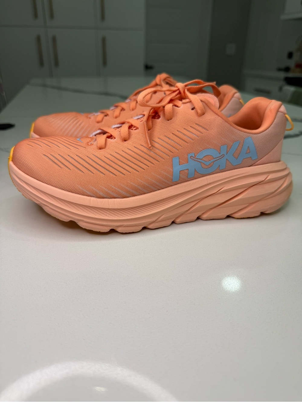 Hoka One One Rincon 3 Women's Running Shoes Size 6B Peach Orange Coral Light Blu